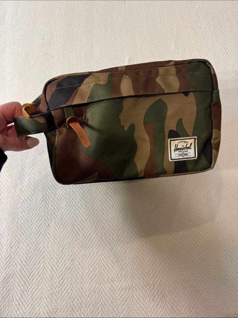 Herschel Supply Co. Chapter Travel Kit Toiletry Dopp EDC Carry Bag Camouflage